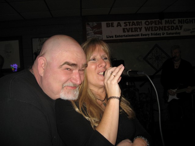 T J's Half Time Bar & Grill
